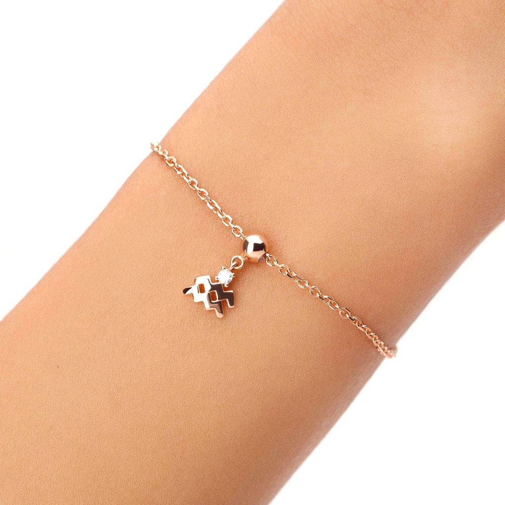 Liontin Emas 7k - Aquarius Gold Charm - Luxxe 01 Collection - Juene Jewelry