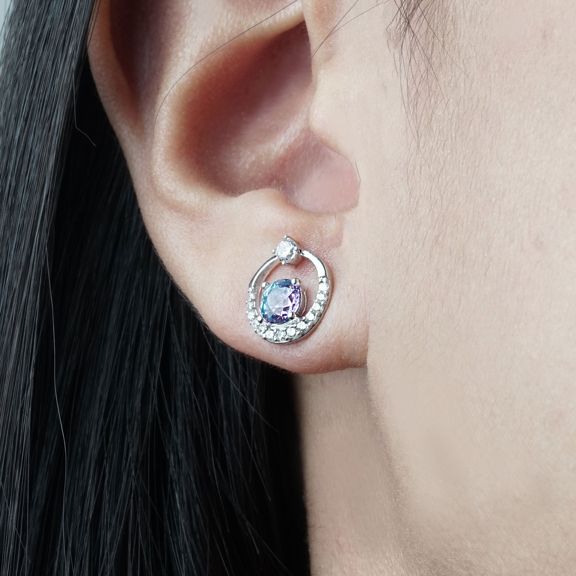 Clara Gold Earrings - Under The Sky - Juene Jewelry