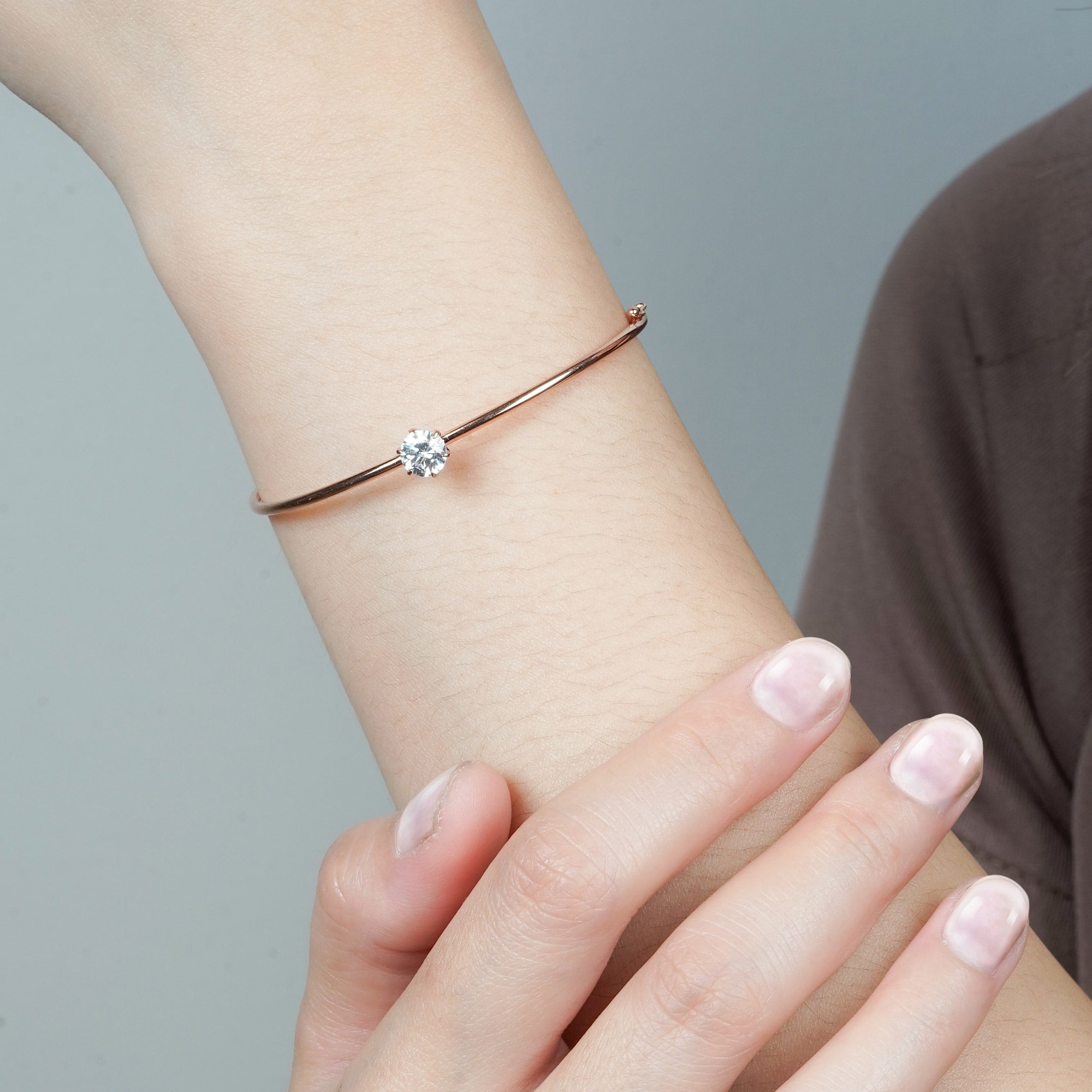 Eliza Gold Bangle - Mariposa - Juene Jewelry