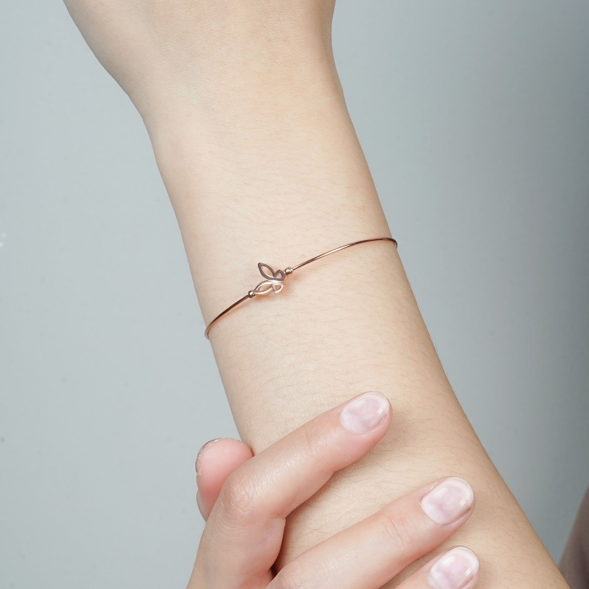Paloma Gold Bangle - Mariposa - Juene Jewelry