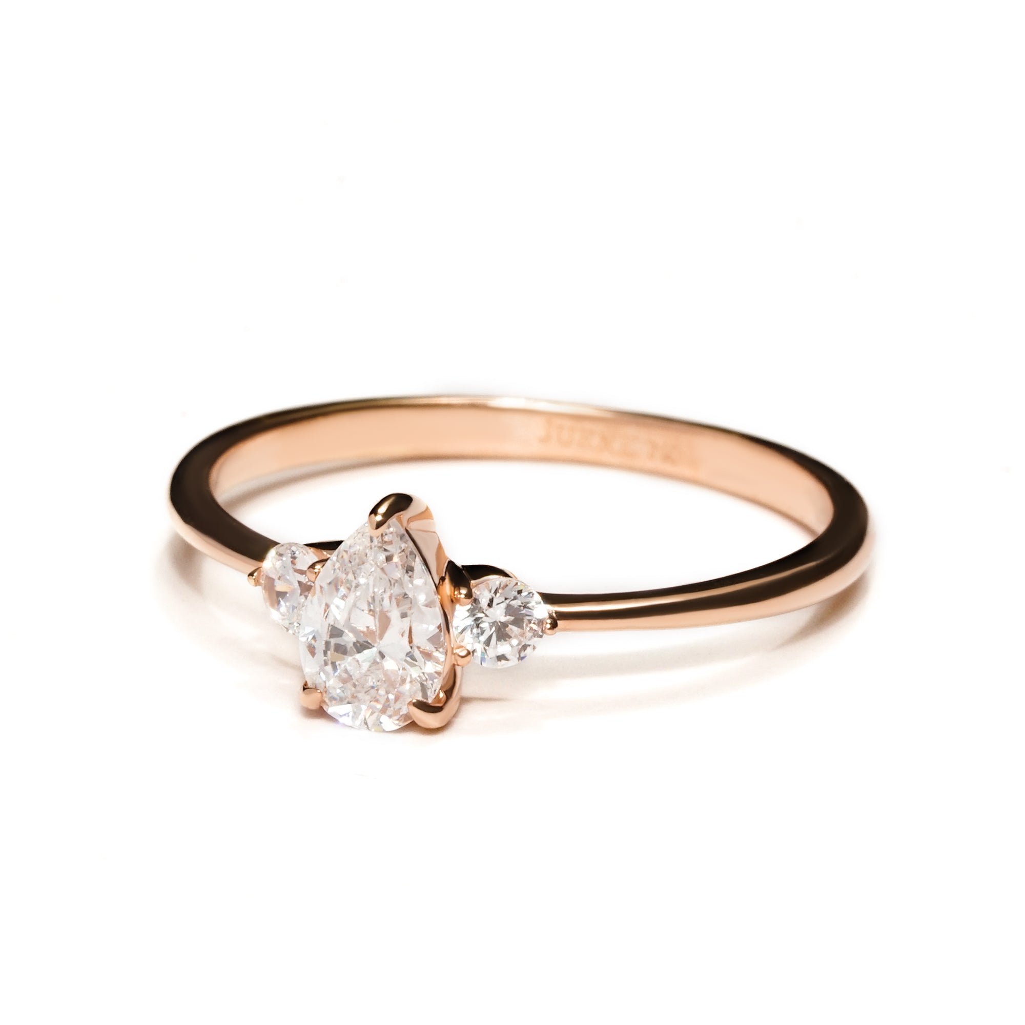 Aisha Gold Ring - Serene Collection - Juene Jewelry