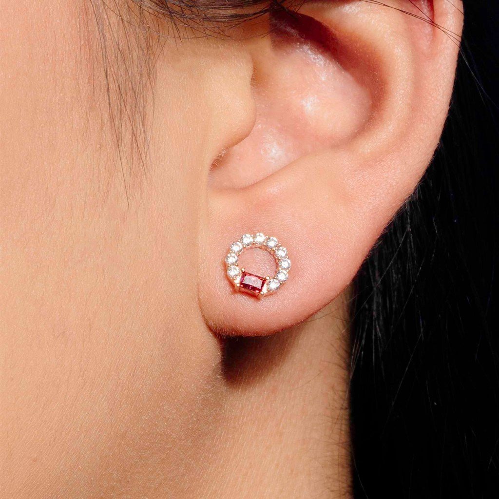 Anting Tusuk Emas 7k - Shifta Gold Stud Earring - Luxxe 04 Collection - Juene Jewelry - Juene