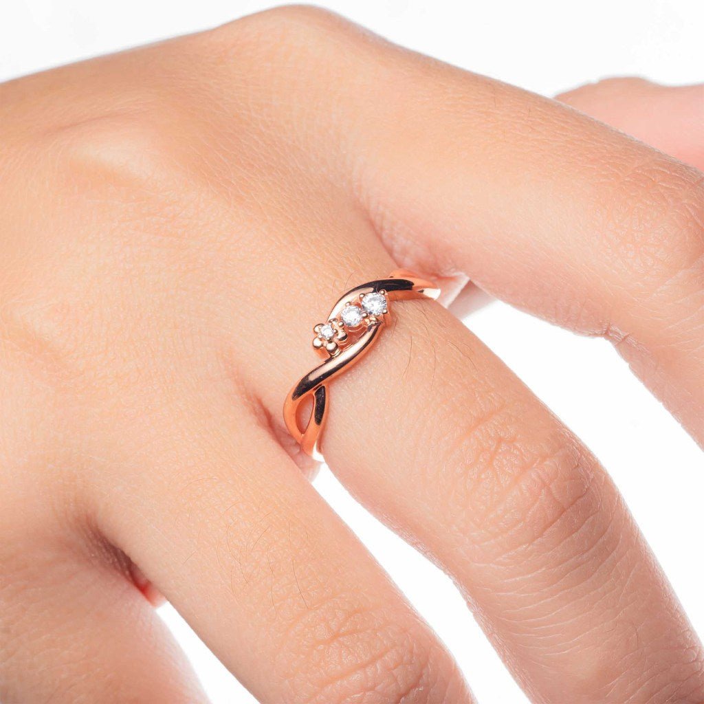 Cincin Emas 7k - Sanly Gold Ring - Treasure Collection - Juene Jewelry - Juene