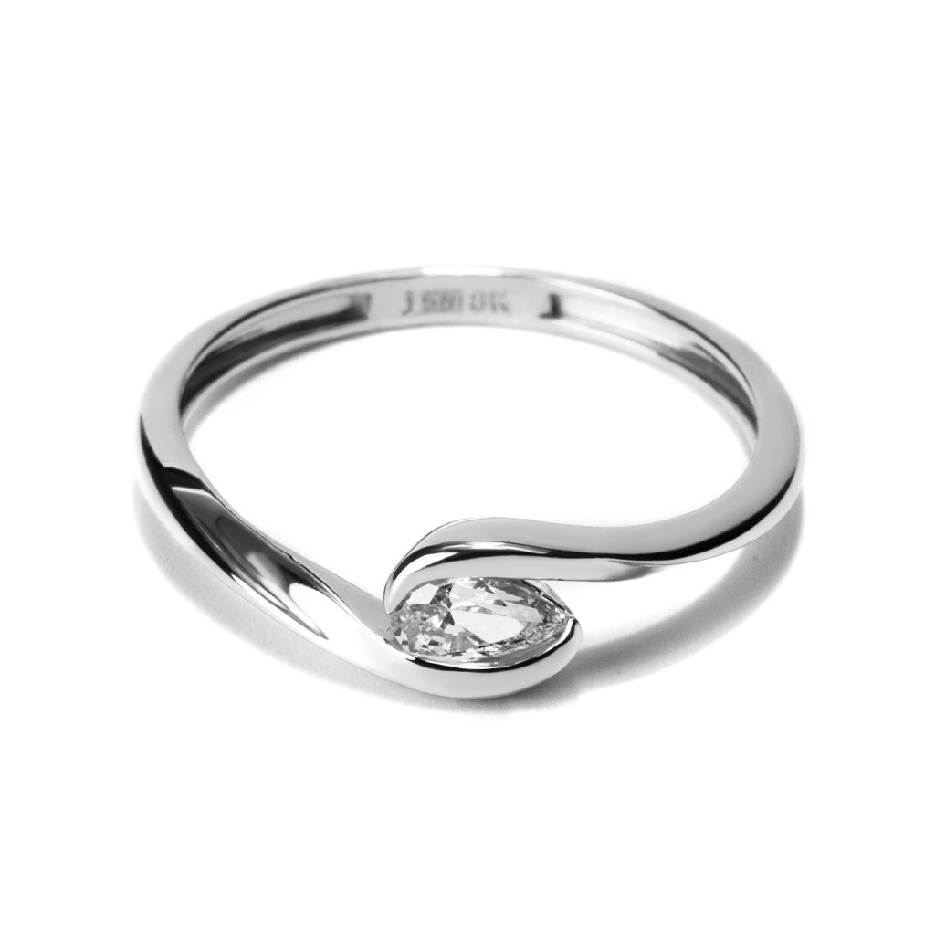 Cincin Emas 8K - Gisya Gold Ring 01 - Viviene Collection - Juene Jewelry - Juene