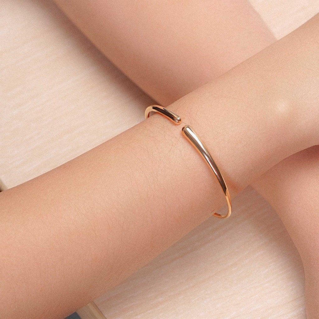 Gelang Emas 7k - Blaze Gold Bangle - Luxia Collection - Juene Jewelry - Juene