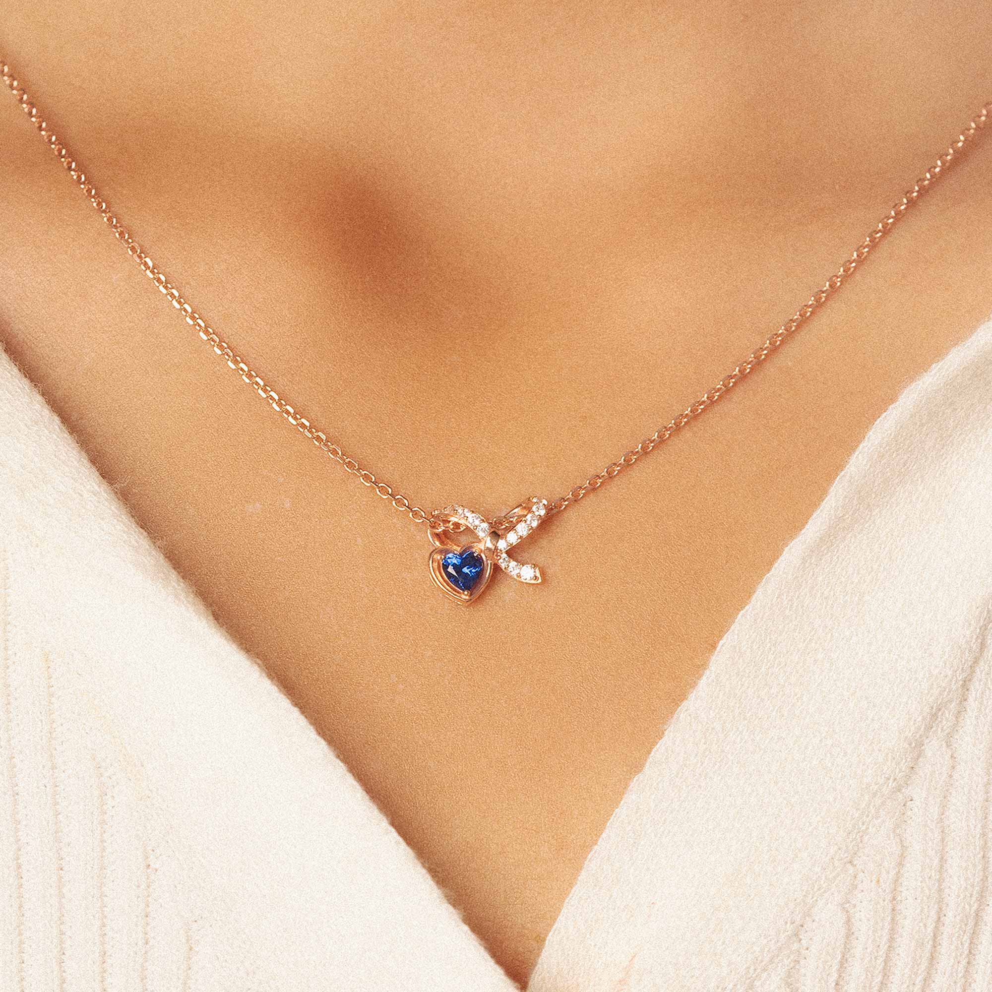 Liontin Emas 7k - Nila Gold Pendant - Moonveil Collection - Juene Jewelry - Juene