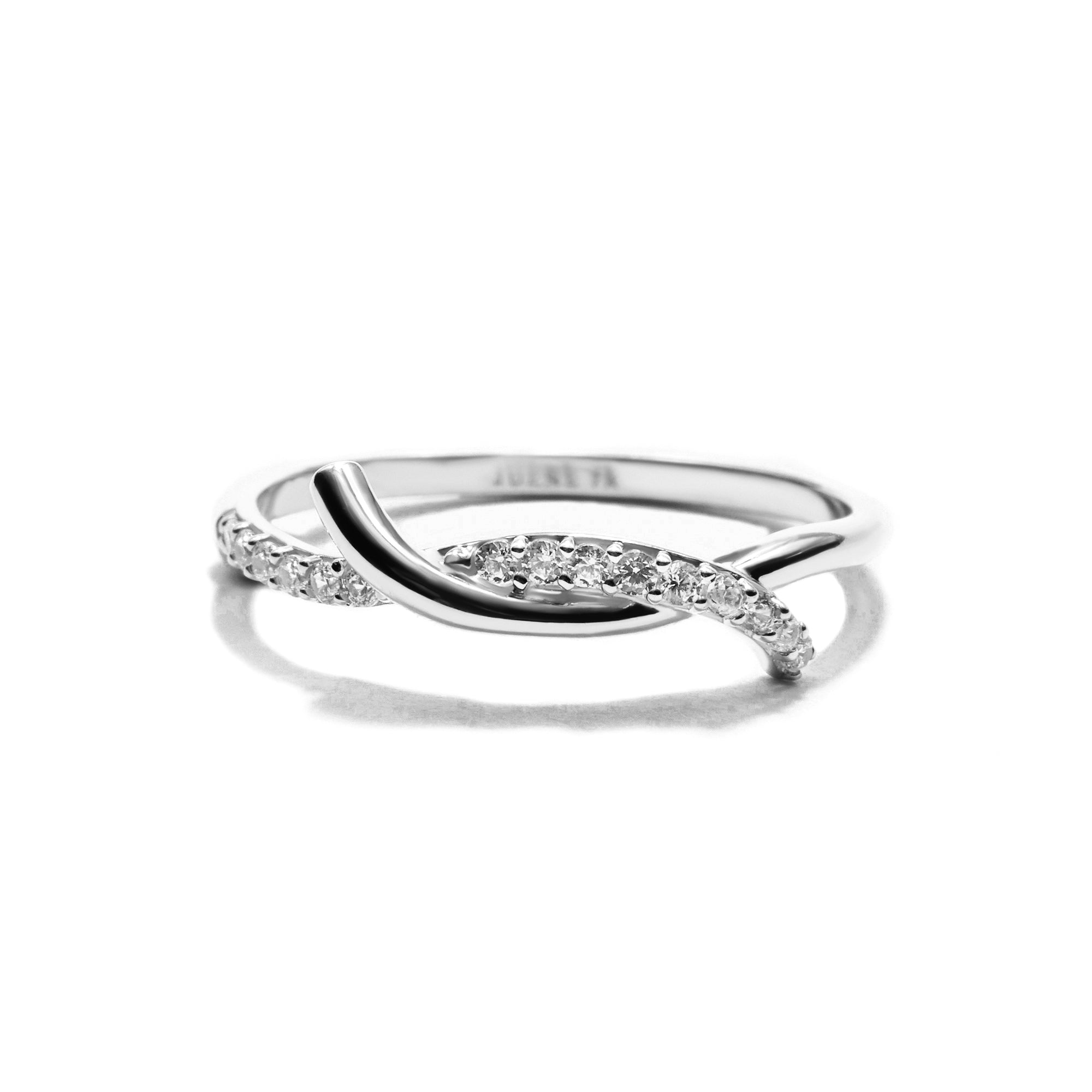 Nevya Gold Ring - Twine Collection