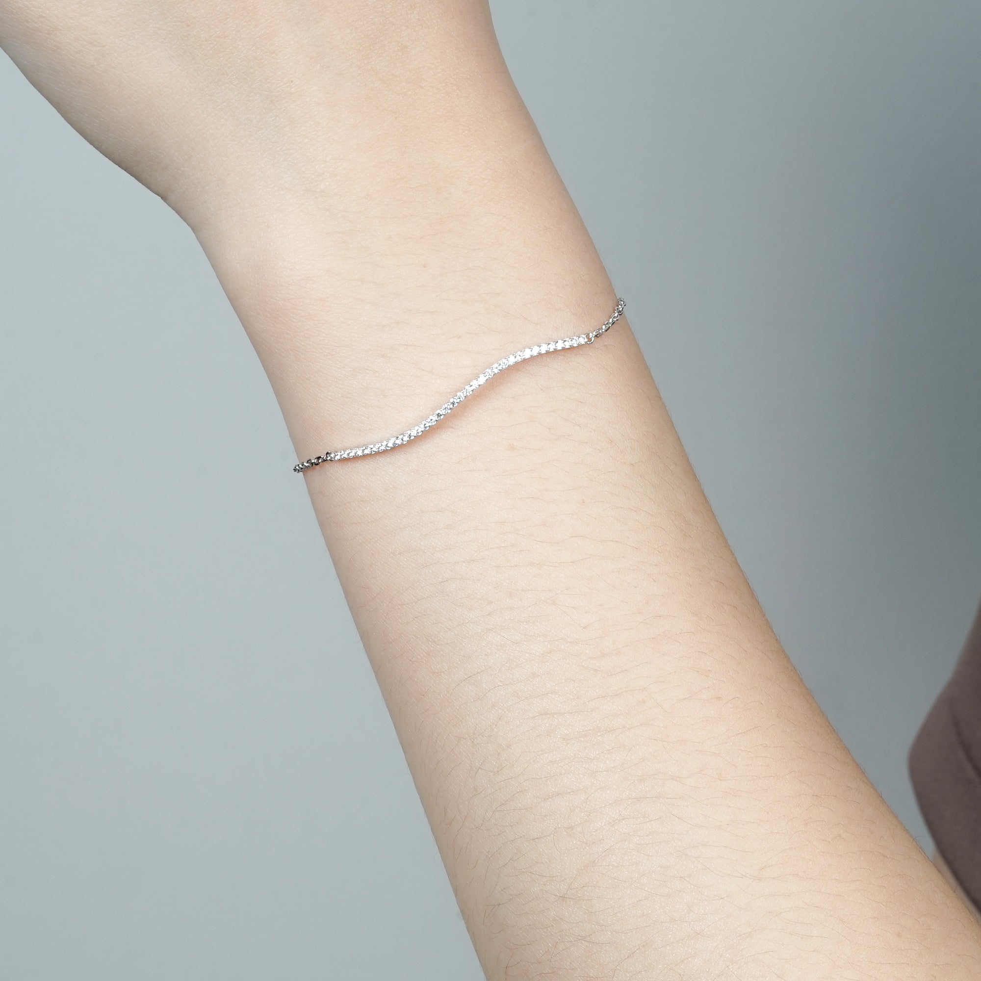 Darla Gold Bracelet - Dazzling Juene