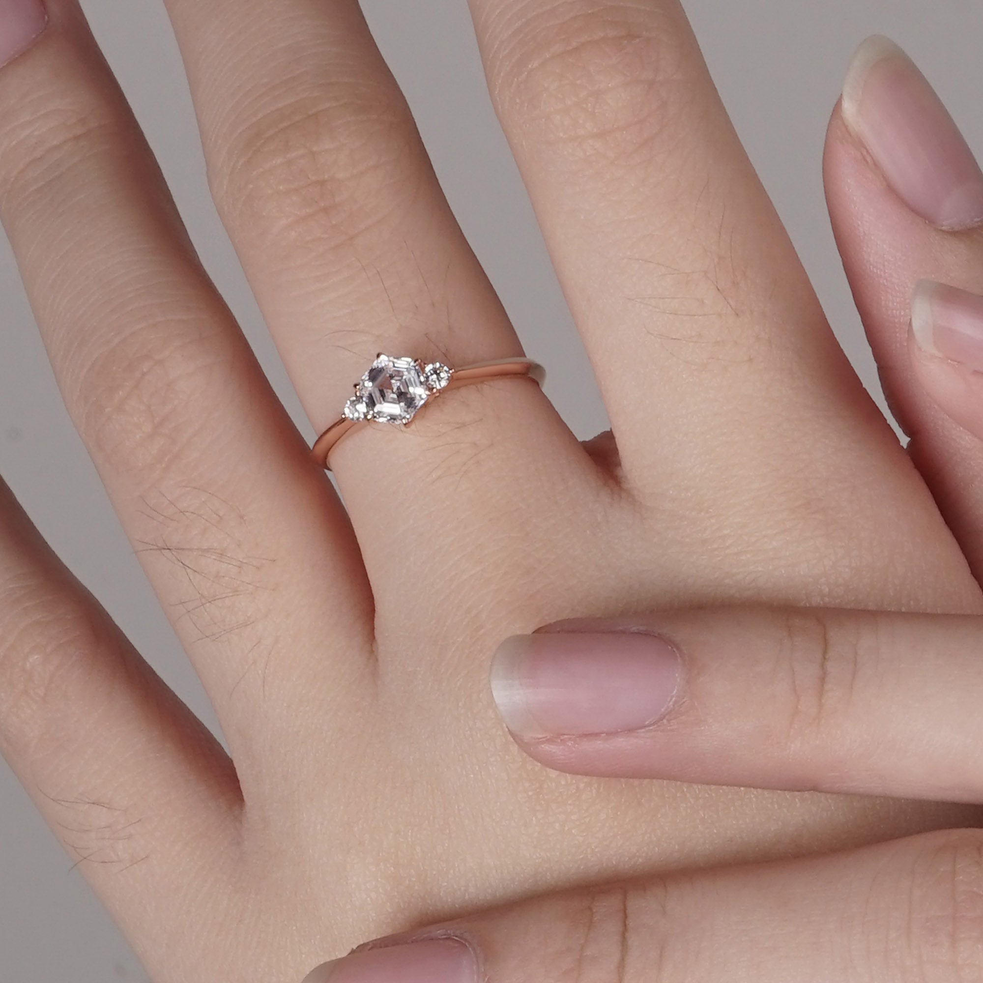 Elise Gold Ring - Sparkle & Joy - Juene Jewelry
