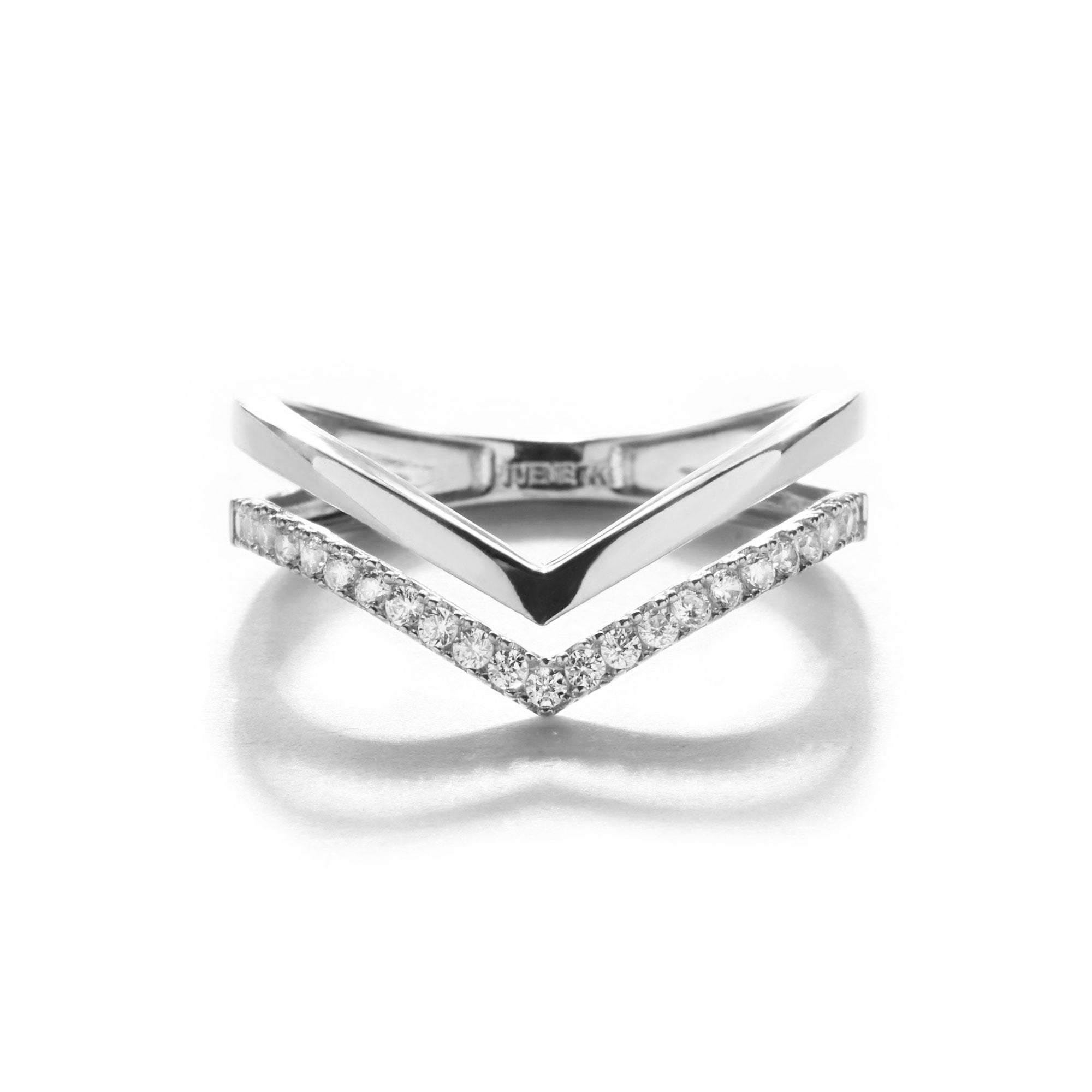 Iris Solitaire Gold Ring - Florence
