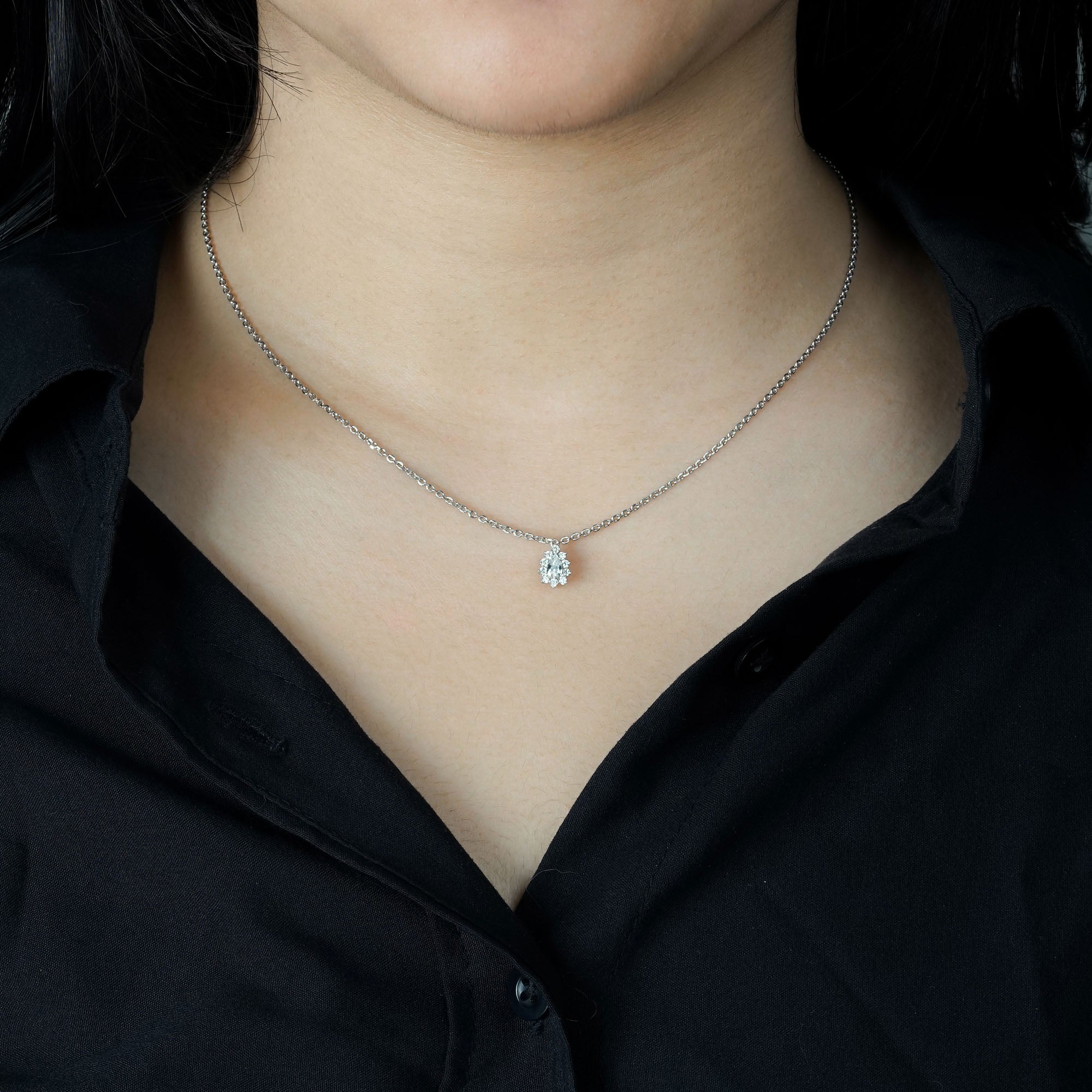 Liliana Gold Necklace - Radiance - Juene Jewelry