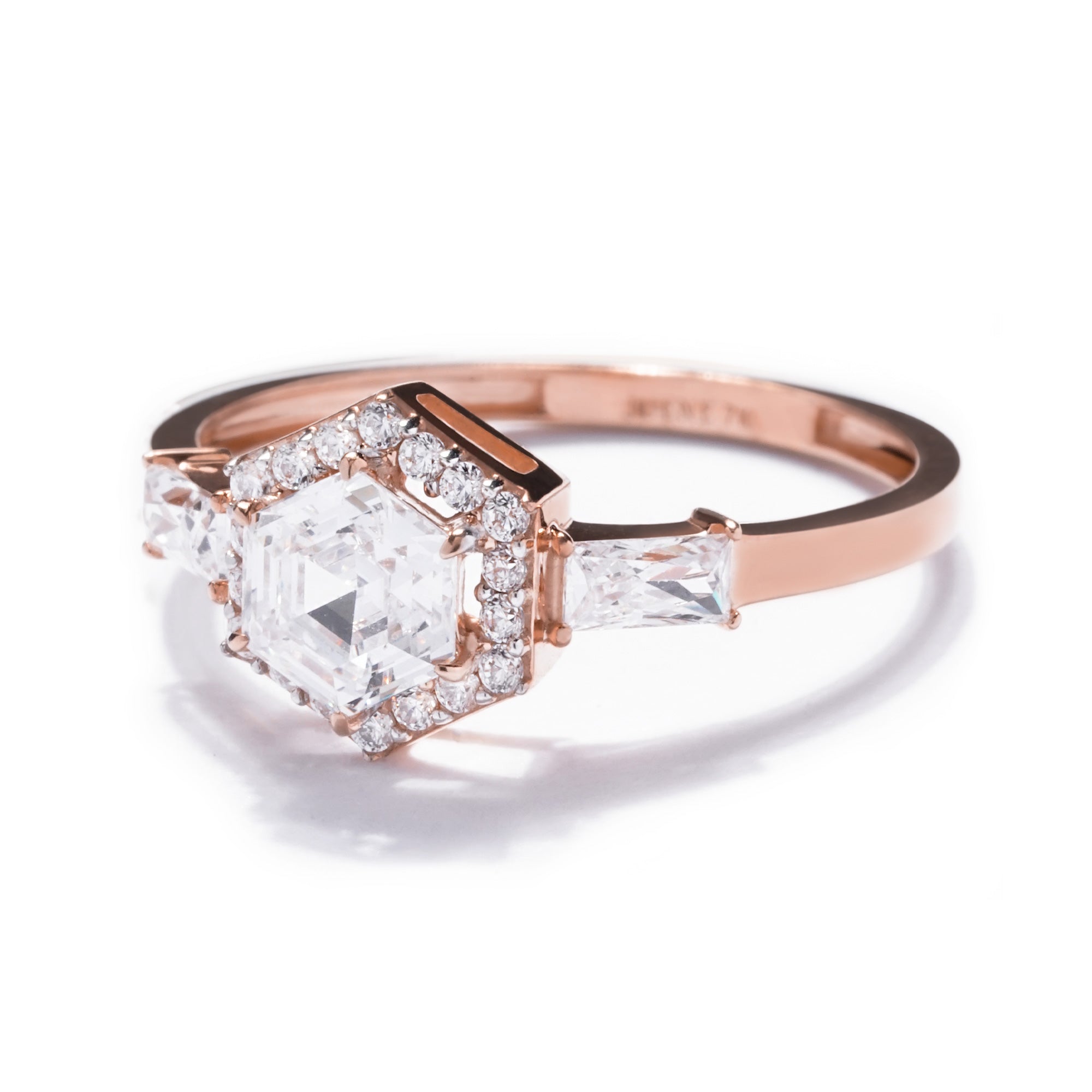 Reina Gold Ring - Sparkle & Joy - Juene Jewelry