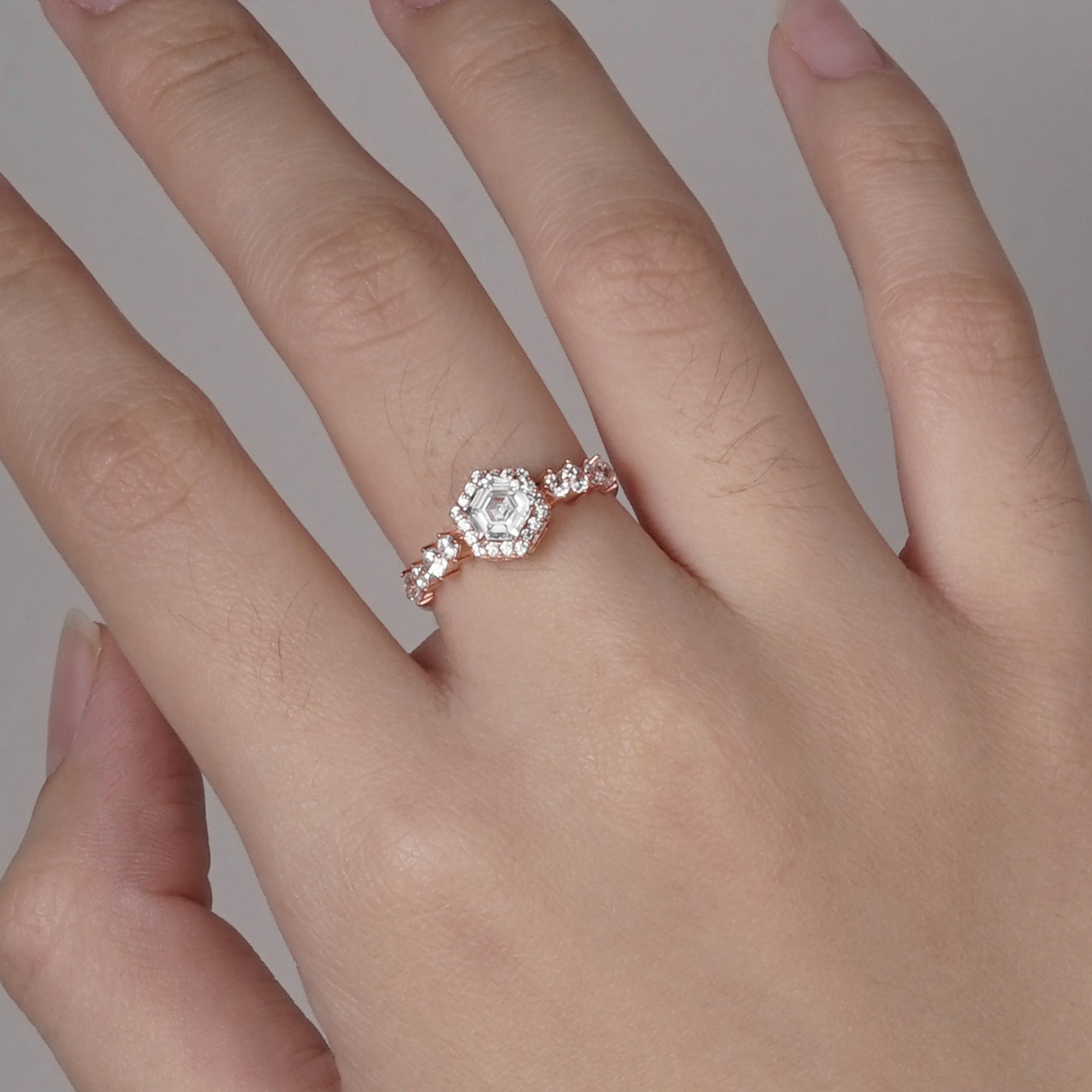 Rilla Gold Ring - Sparkle & Joy - Juene Jewelry